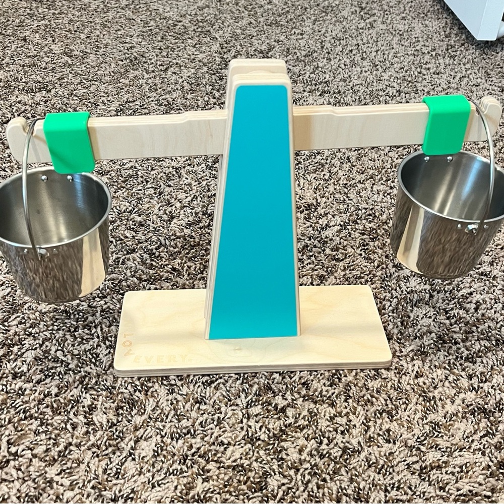 LOVEVERY Scale and Pails (28-30 Months)